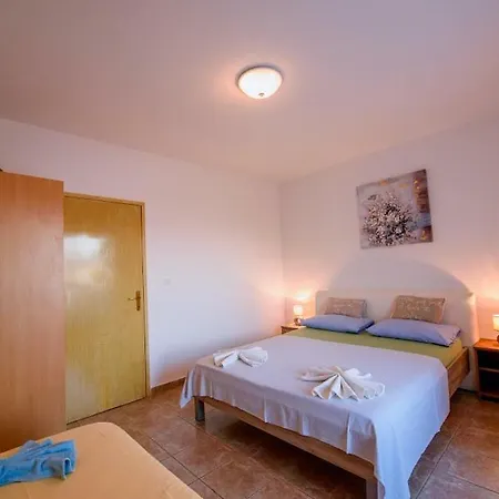 Apartment Saskur