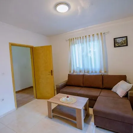 Saskur Trogir