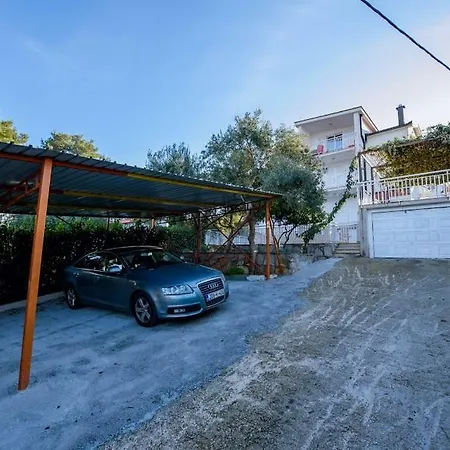 Saskur Trogir